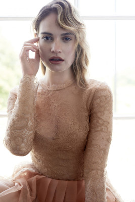 Lily James pic #1054091