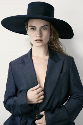 Lily James pic #1054086