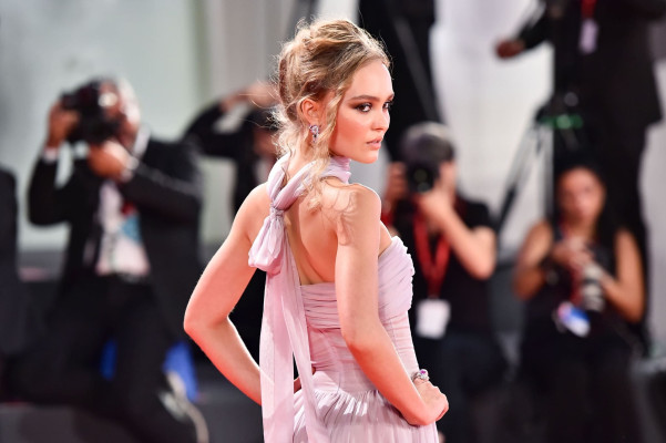 photo 8 in Lily-Rose Melody Depp gallery [id1298990] 2022-02-28 00:00:00