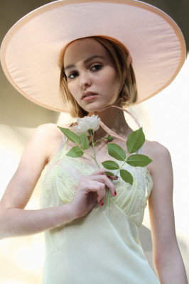photo 8 in Lily-Rose Melody Depp gallery [id908744] 2017-02-13 00:00:00