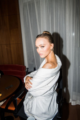 photo 21 in Lily-Rose Melody Depp gallery [id1195358] 2019-12-20 00:00:00