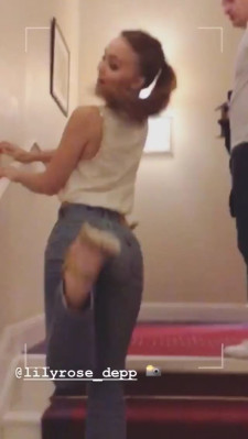Lily-Rose Melody Depp pic #1075902