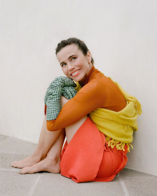 Linda Cardellini pic #1155525