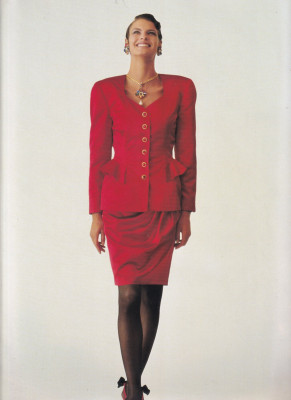 Linda Evangelista for Escada FW 1989