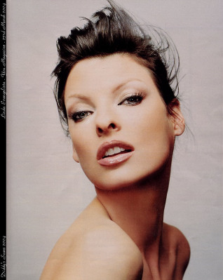 photo 8 in Linda Evangelista gallery [id13730] -0001-11-30 00:00:00
