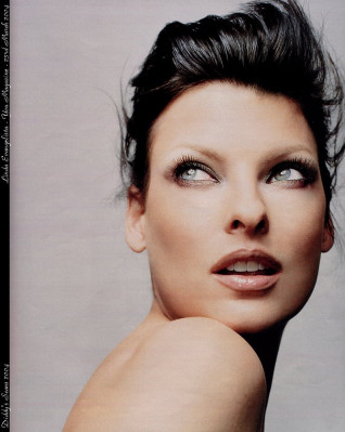 photo 7 in Linda Evangelista gallery [id13731] -0001-11-30 00:00:00