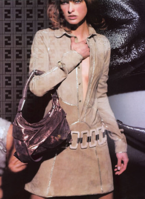 photo 3 in Linda Evangelista gallery [id13739] -0001-11-30 00:00:00