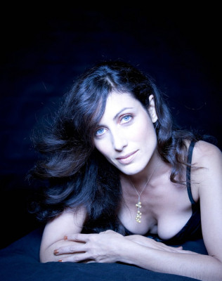 photo 25 in Lisa Edelstein gallery [id231961] 2010-02-01 00:00:00
