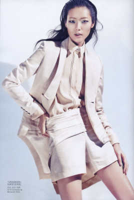 photo 3 in Liu Wen gallery [id461035] 2012-03-16 00:00:00