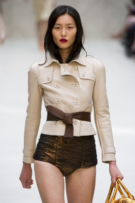 photo 10 in Liu Wen gallery [id582328] 2013-03-13 00:00:00