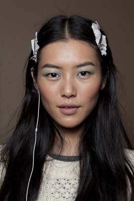 photo 28 in Liu Wen gallery [id533240] 2012-09-18 00:00:00
