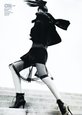 photo 22 in Liu Wen gallery [id405055] 2011-09-20 00:00:00
