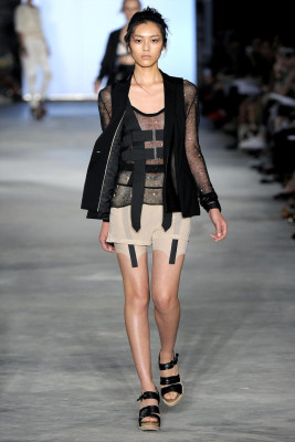 Liu Wen pic #330145