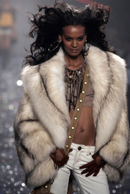 Liya Kebede pic #27792
