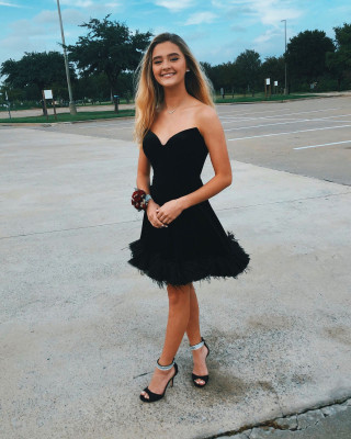 Lizzy Greene pic #1072278