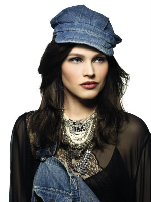 Lonneke Engel pic #369169