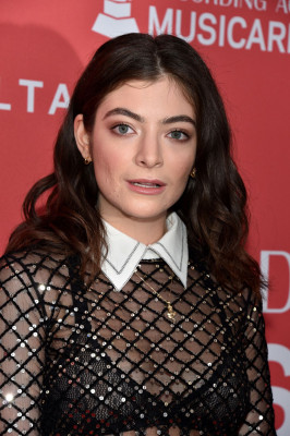 photo 14 in Lorde gallery [id1002693] 2018-01-28 00:00:00