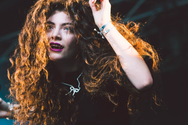 photo 18 in Lorde gallery [id669833] 2014-02-16 00:00:00