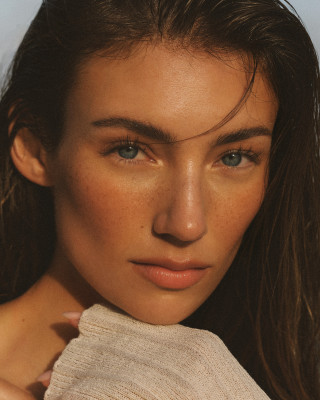 Lorena Rae by Lina Tesch