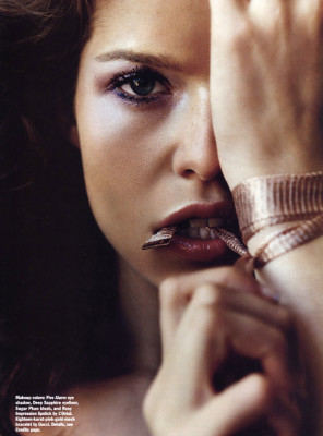 Louise Pedersen pic #6901