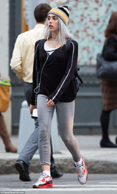 photo 29 in Lourdes Leon gallery [id775939] 2015-05-28 00:00:00
