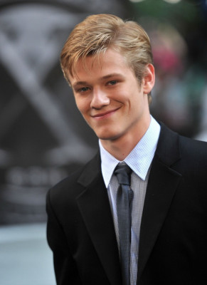Lucas Till pic #432946