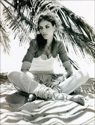 photo 14 in Luciana Curtis gallery [id29540] -0001-11-30 00:00:00