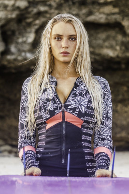Lucie Donlan pic #1145460