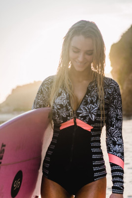 Lucie Donlan pic #1145471