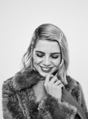 Lucy Boynton pic #1224032