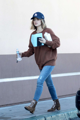 Lucy Hale pic #1023352
