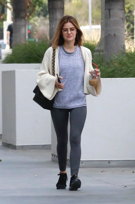 Lucy Hale pic #1033218