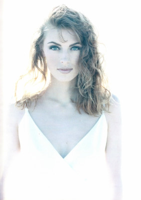 Ludmila Isaeva pic #1194153