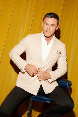 Luke Evans pic #1275775