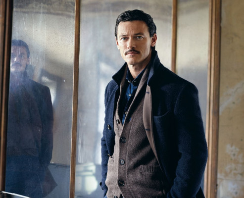 Luke Evans pic #759942
