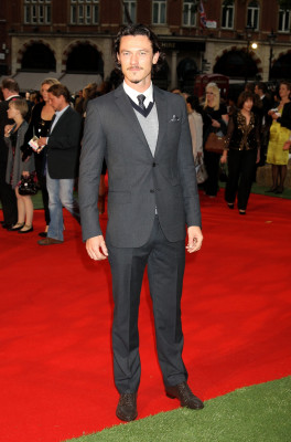 Luke Evans pic #699738