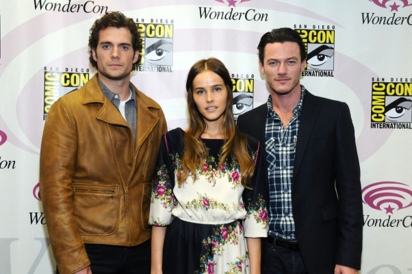 Luke Evans pic #702059