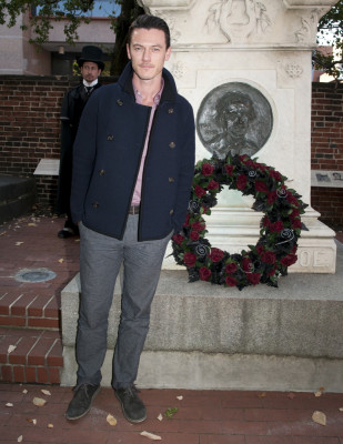 Luke Evans pic #701644