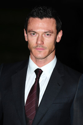 Luke Evans pic #705196