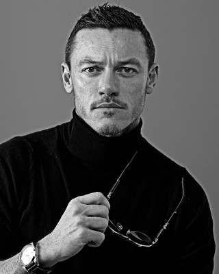 Luke Evans pic #732950