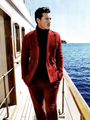 Luke Evans pic #732946