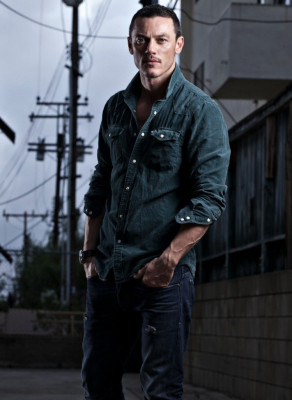Luke Evans pic #742048