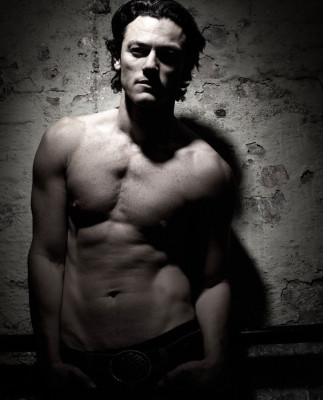 Luke Evans pic #742089