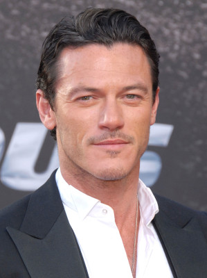 Luke Evans pic #742073