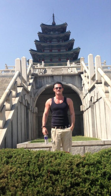 Luke Evans pic #743038