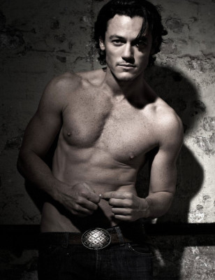 Luke Evans pic #749339