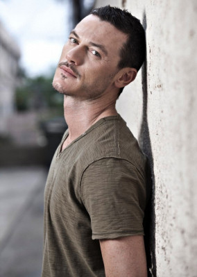 Luke Evans pic #749334