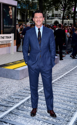 Luke Evans pic #899520