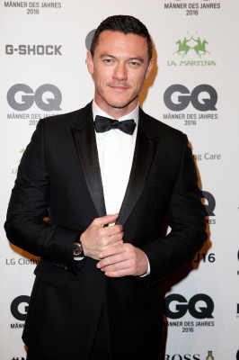 photo 12 in Luke Evans gallery [id899549] 2016-12-26 00:00:00