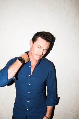 Luke Evans pic #899541